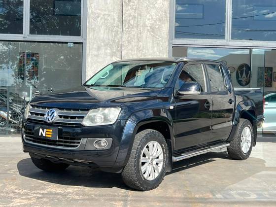 VOLKSWAGEN AMAROK 2.0 HIGHLINE 4X4 CD 16V TURBO INTERCOOLER DIESEL 4P AUTOMÁTICO VOLKSWAGEN AMAROK 2.0 HIGHLINE 4X4 CD 16V TURBO INTERCOOLER DIESEL 4P AUTOMÁTICO
